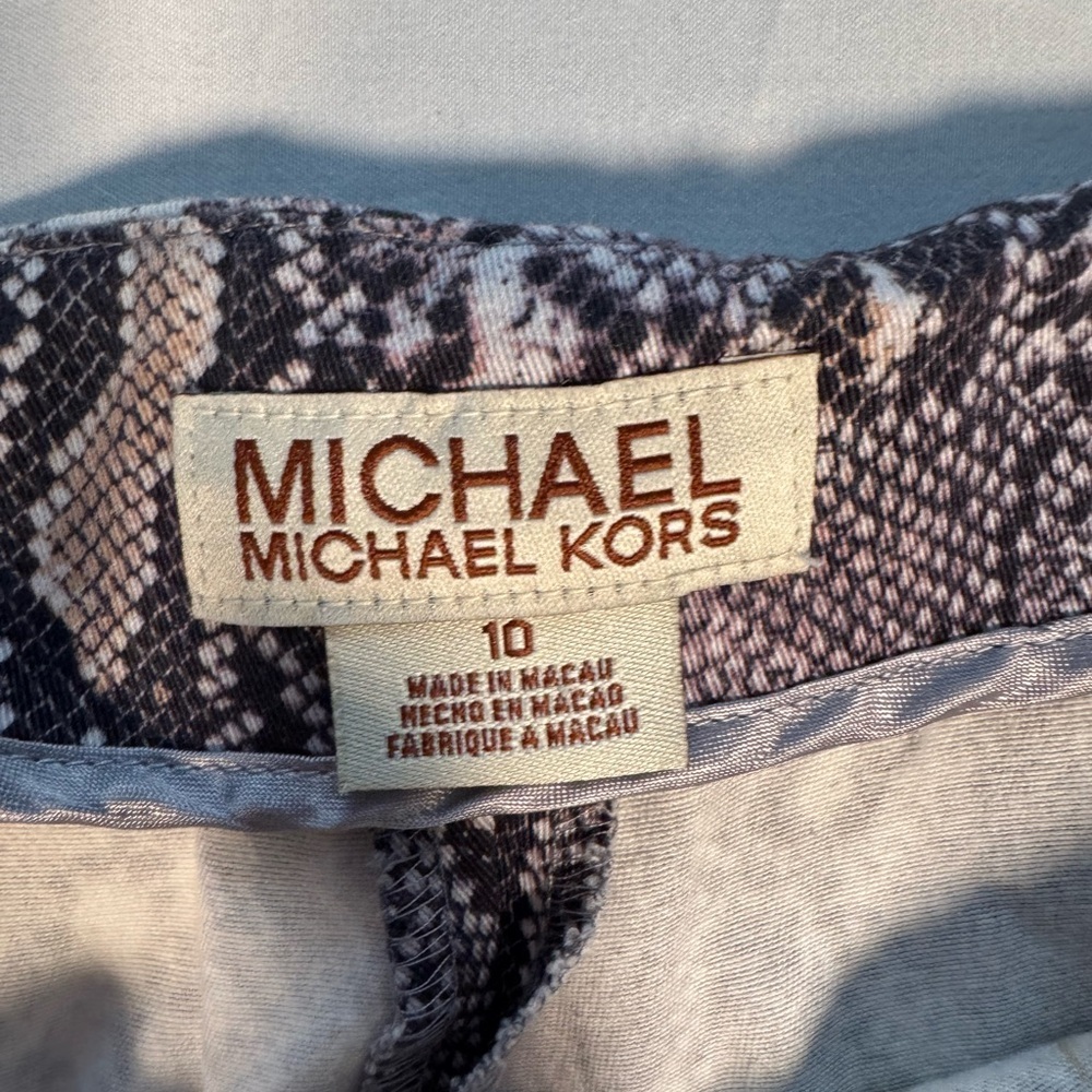Michael by Michael Kors Black, purple and Gray Snake crop Print Pants - Picture 2 of 4